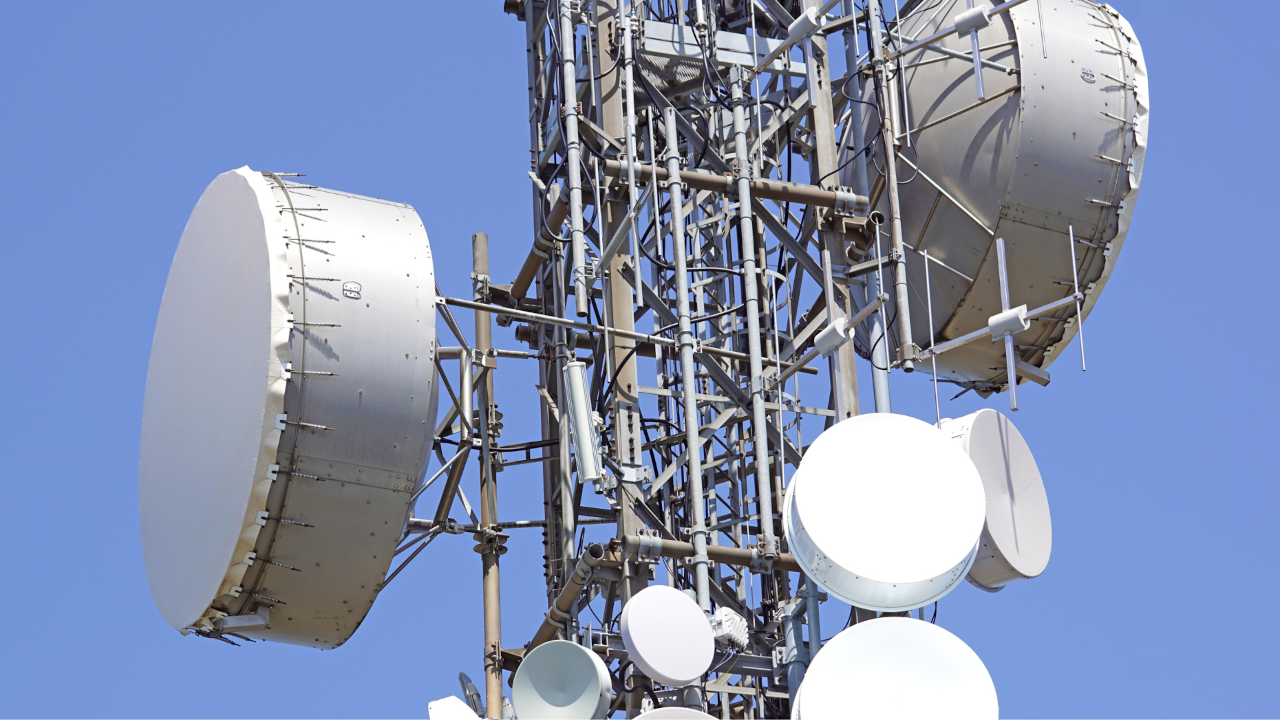 Wireless network infrastructure and connectivity solutions